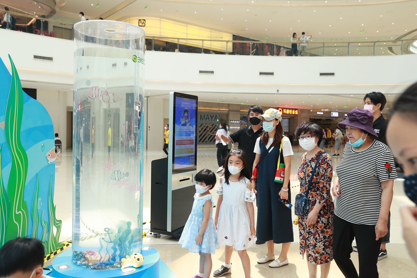 这款儿童电话手表防水能力咋就这么强