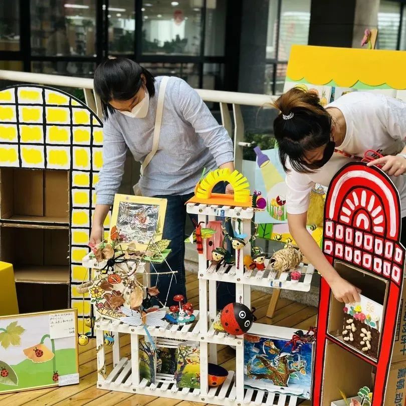 童“画”世界，邂逅童心，这群萌娃把秋天搬进了长征