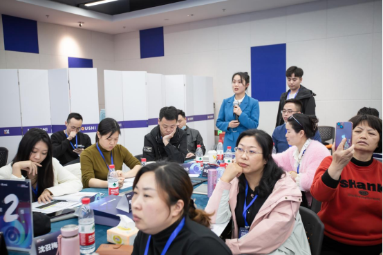 1719890928489331.png 从素人到专业直播,杭州简纯为普通人构筑沉浸式成长场!(图1)